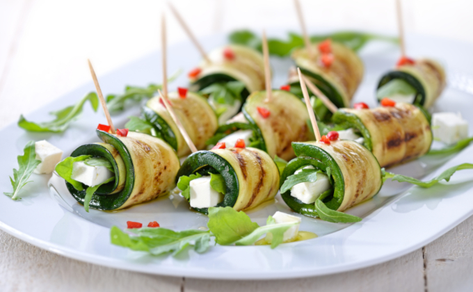 Cukinijų ir fetos suktinukai